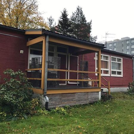 Bungalow House Flat In Rekola 33M2 Vantaa Kültér fotó